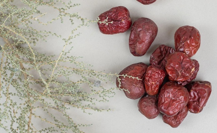 سنجد در هفتسین؛ راز سلامتی و طول عمر در سفره نوروزی سنجد در هفتسین؛ راز سلامتی و طول عمر در سفره نوروزی