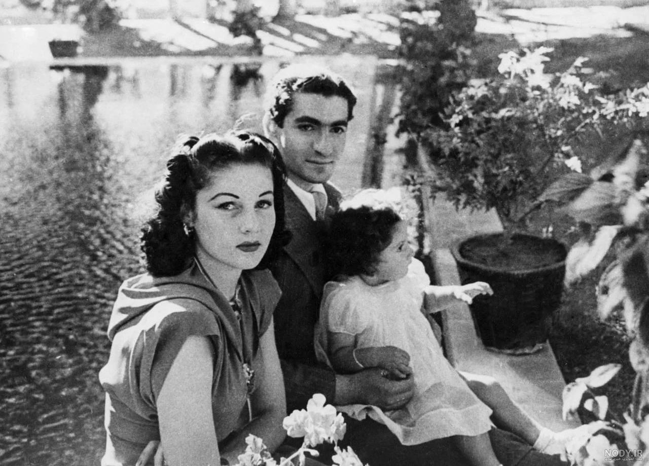 عکس/ فوزیه و دختر خردسالش شهناز پهلوی در دهه ۲۰ عکس/ فوزیه و دختر خردسالش شهناز پهلوی در دهه ۲۰