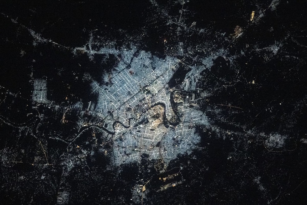 تصاویر زمین از ایستگاه فضایی بین المللی تصاویر زمین از ایستگاه فضایی بین المللی