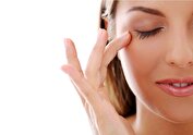 خانم‌های خوشگل، با این شرایط هرگز آرایش نکنید!