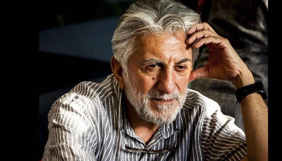 انتقاد رضا کیانیان از بازی بهروز وثوقی انتقاد رضا کیانیان از بازی بهروز وثوقی