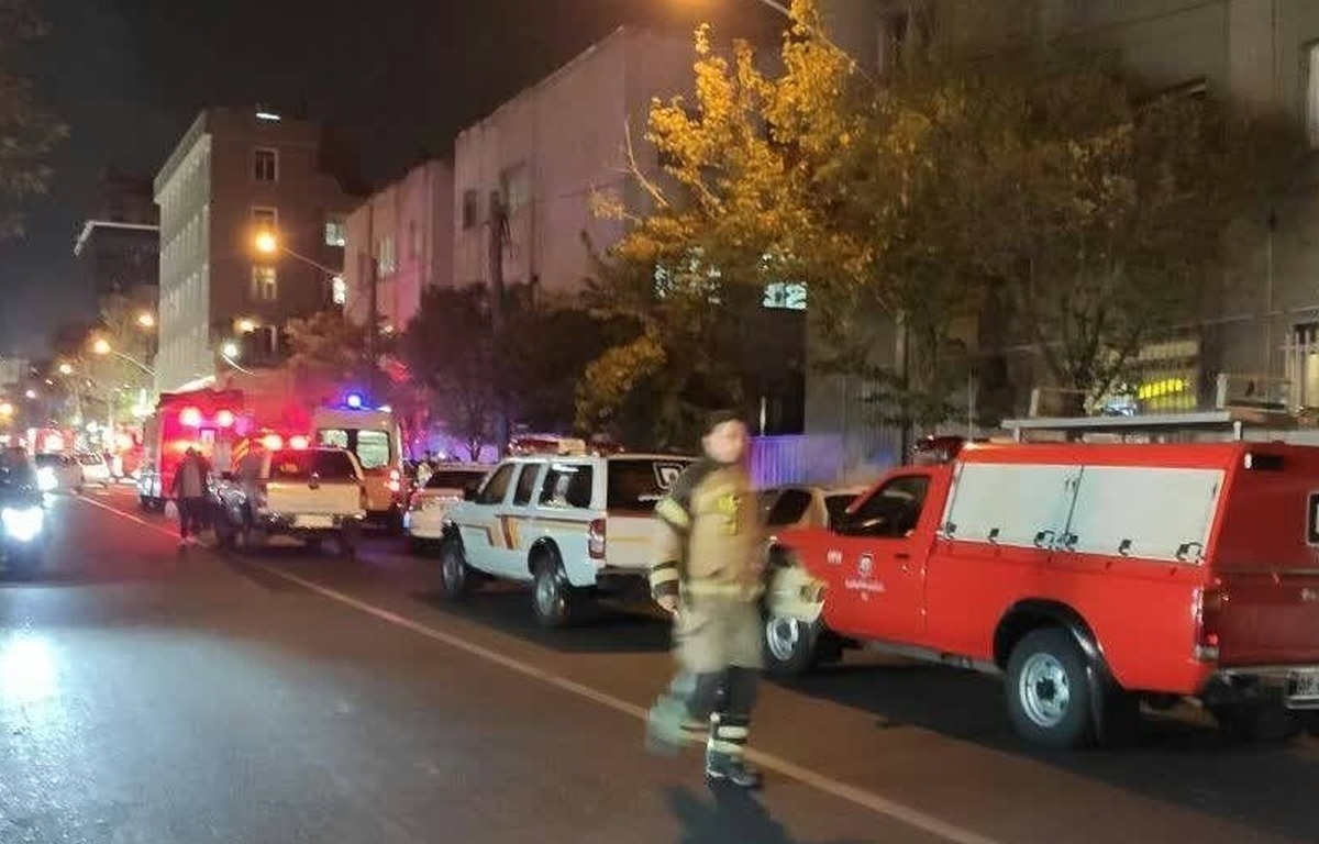 آتش سوزی در هتل رامتین تهران؛ ۴۰ مسافر گرفتار آتش شدند! + فیلم آتش سوزی در هتل رامتین تهران؛ ۴۰ مسافر گرفتار آتش شدند! + فیلم