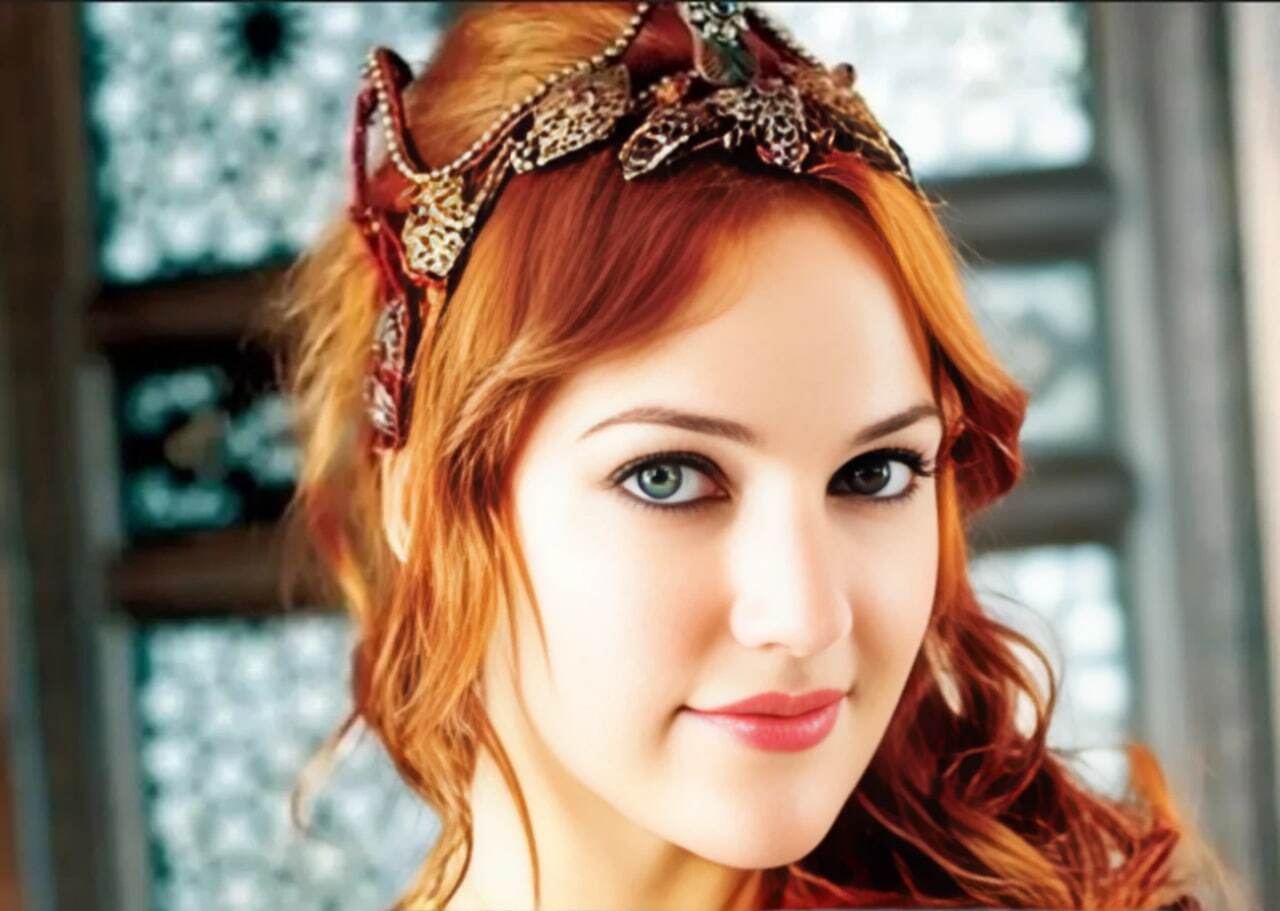 استایل جذاب خرمسلطان در یک مراسم + عکس استایل جذاب خرمسلطان در یک مراسم + عکس