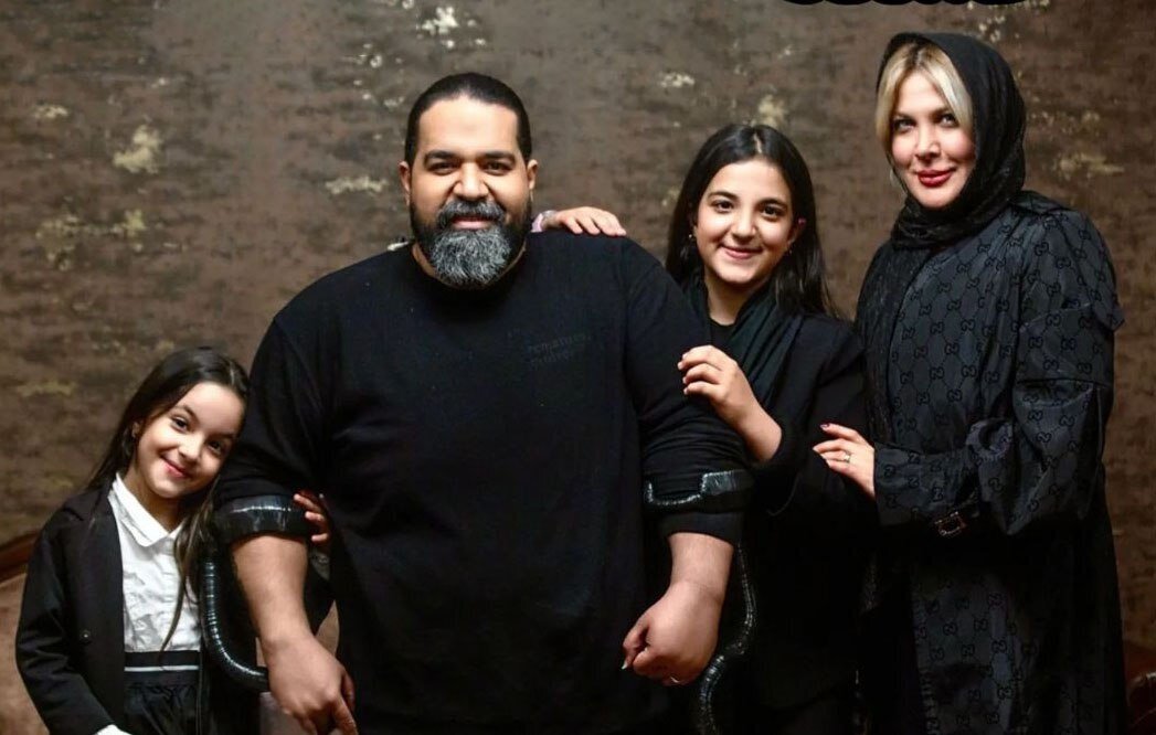 عکس/خانواده مشکیپوش رضا صادقی عکس/خانواده مشکیپوش رضا صادقی