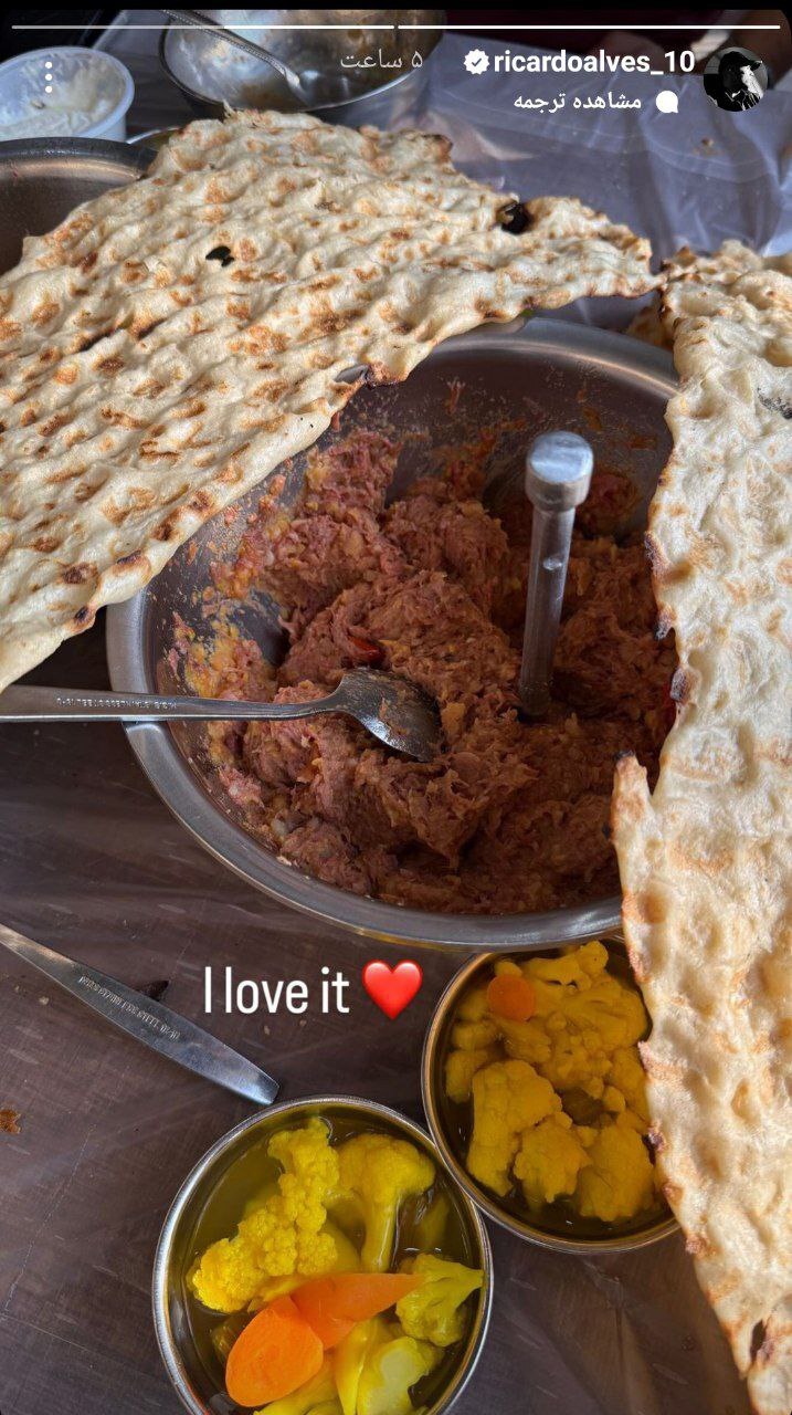 عکس/علاقه عجیب ستاره خارجی لیگ ایران به آبگوشت عکس/علاقه عجیب ستاره خارجی لیگ ایران به آبگوشت