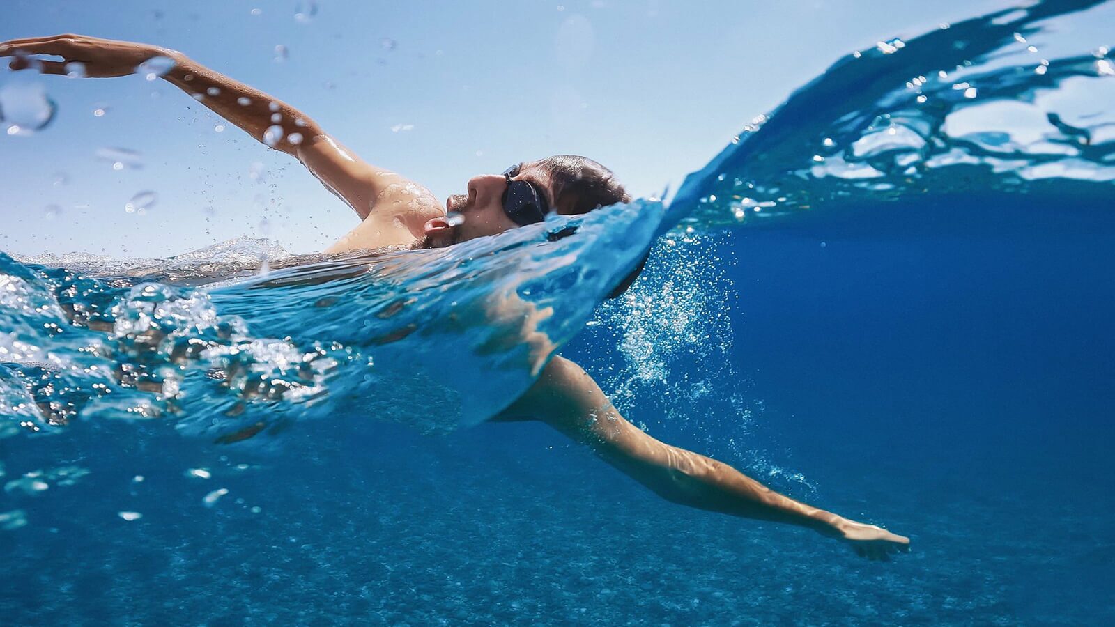 هر آنچه باید درباره فواید ورزش شنا برای تندرستی بدانید