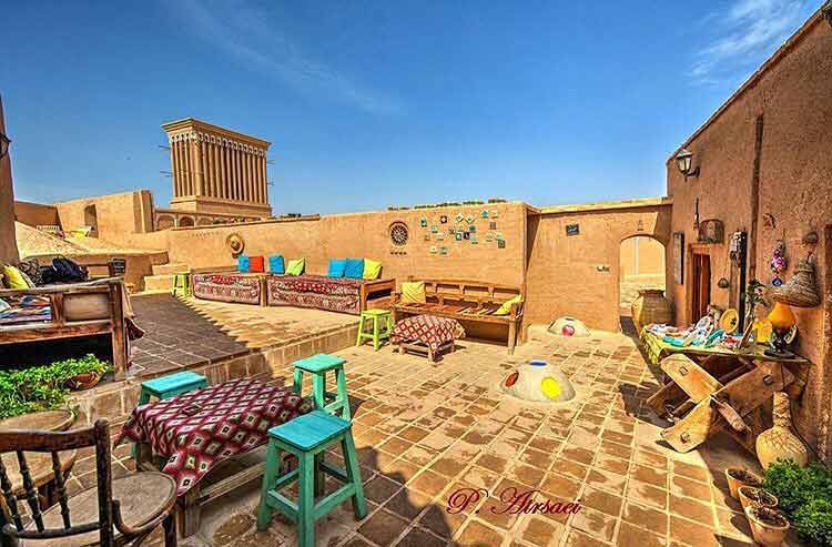 معرفی جاذبههای خانه هنر شهر یزد معرفی جاذبههای خانه هنر شهر یزد