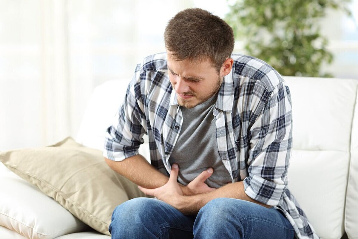 حالت تهوع از علائم کمبود این ویتامین است