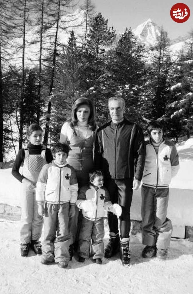 عکس/ تفرج زمستانی پهلویها سال ۵۲ در سوئیس عکس/ تفرج زمستانی پهلویها سال ۵۲ در سوئیس