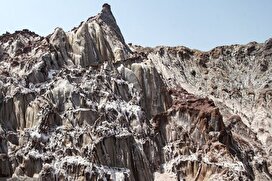 کوه نمک جزیره هرمز