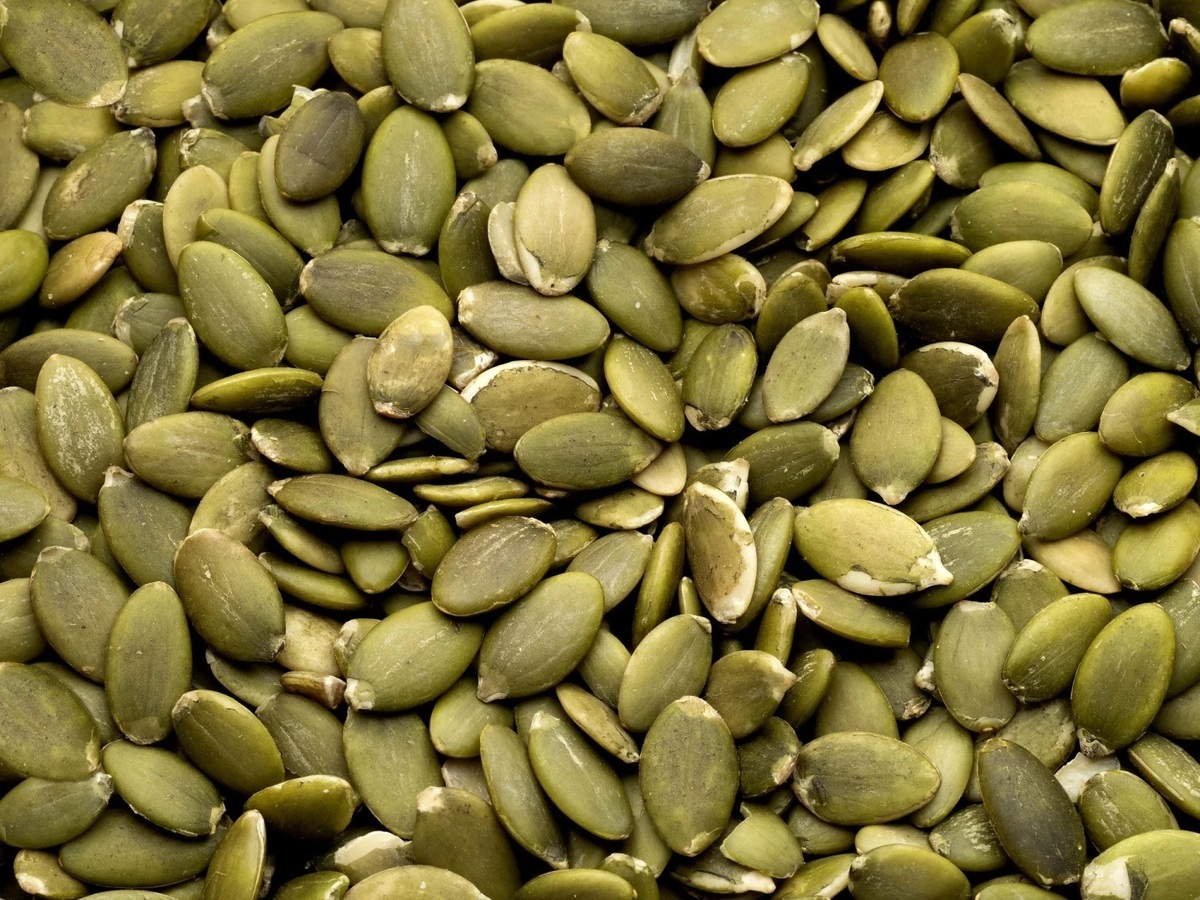 از خوردن تخمه کدو غافل نشوید!