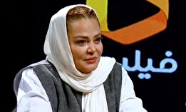 ویدیویی عجیب از بهاره رهنما با لباس تور مشکی و گل رز