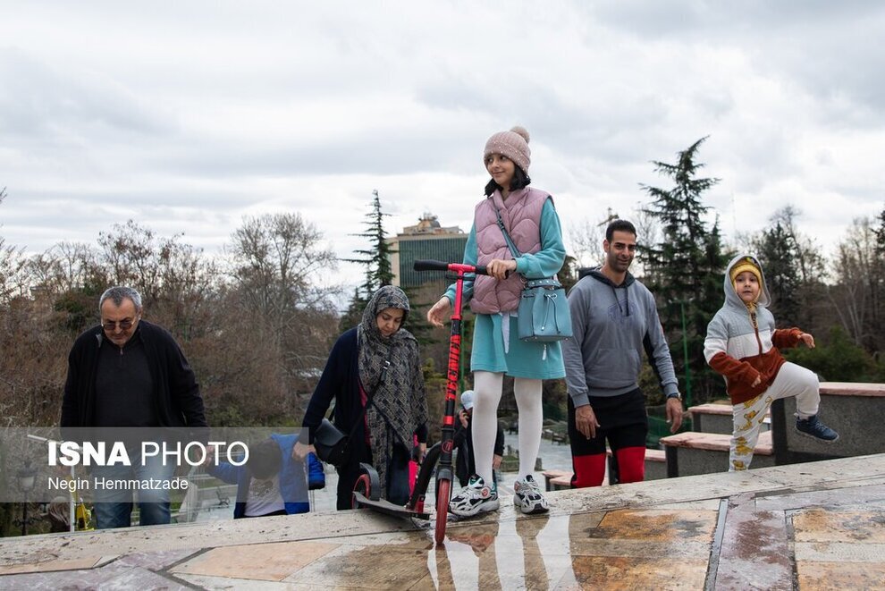 تهران بارانی در روزهای اول فروردین تهران بارانی در روزهای اول فروردین