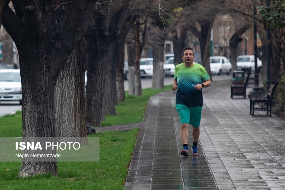 تهران بارانی در روزهای اول فروردین تهران بارانی در روزهای اول فروردین