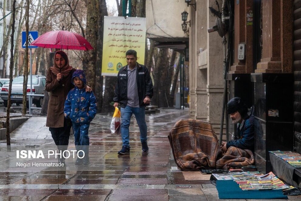 تهران بارانی در روزهای اول فروردین تهران بارانی در روزهای اول فروردین