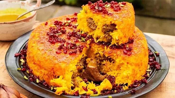 روش تهیه ته‌چین مرغ و بادمجان مجلسی