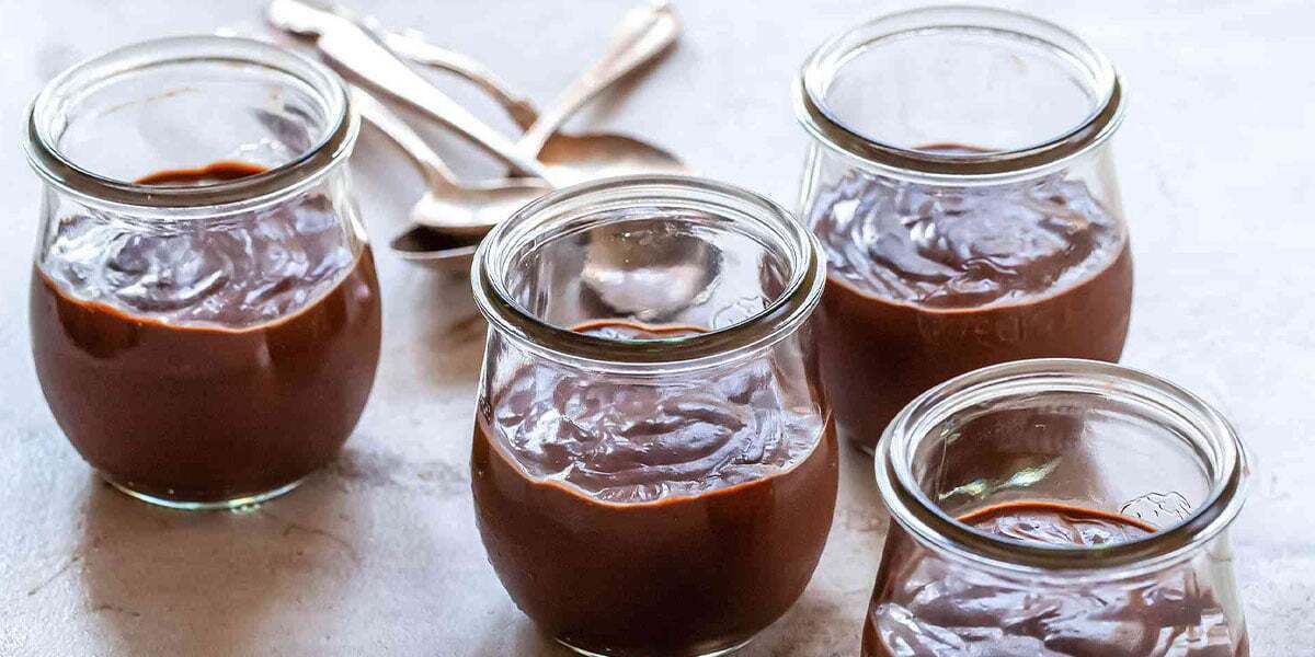 طرز تهیه فرنی شکلاتی؛ فرنی خوشمزه برای افطار