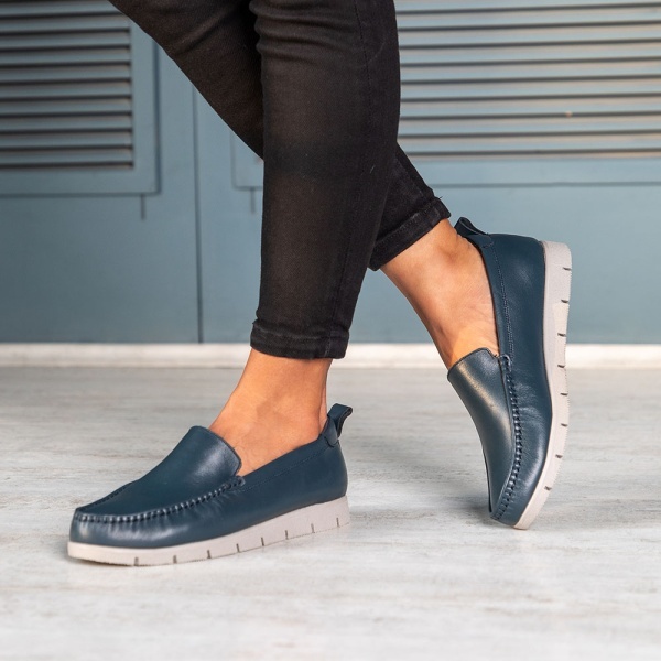 کفش برتونیکس کفش برتونیکس