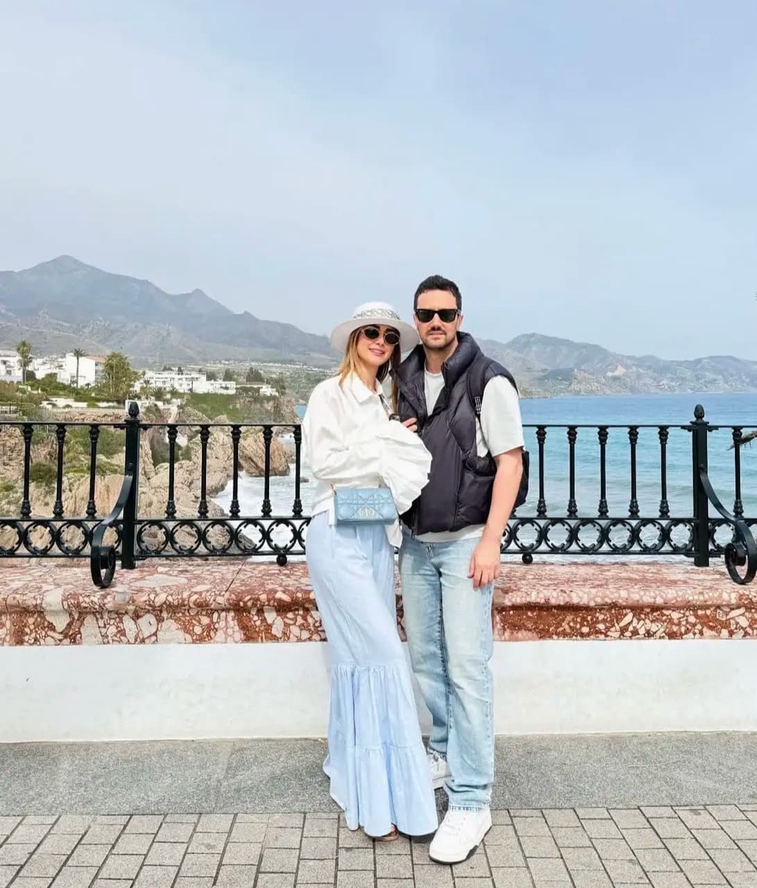 تصویری دلنشین از شاهرخ استخری و سپیده بزمیپور! تصویری دلنشین از شاهرخ استخری و سپیده بزمیپور!