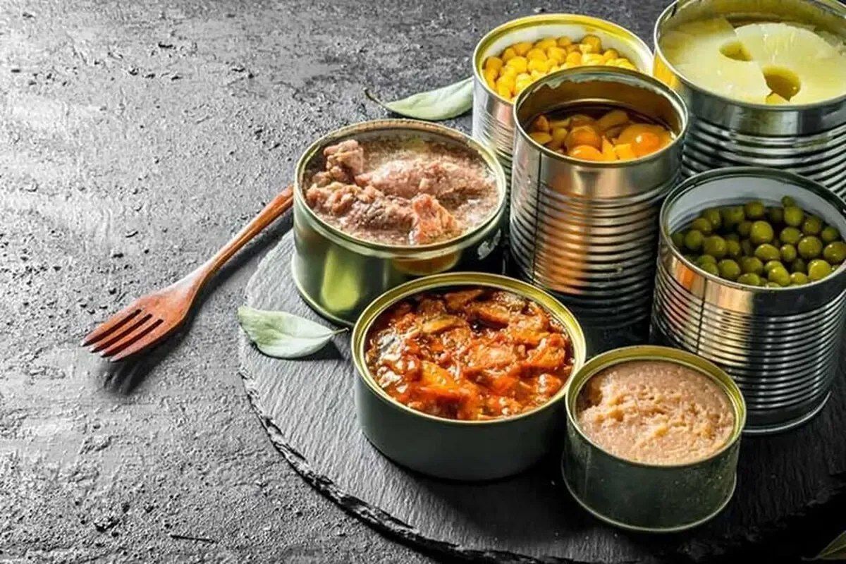 چرا نباید کنسروهای ضربه خورده را مصرف کرد؟! چرا نباید کنسروهای ضربه خورده را مصرف کرد؟!