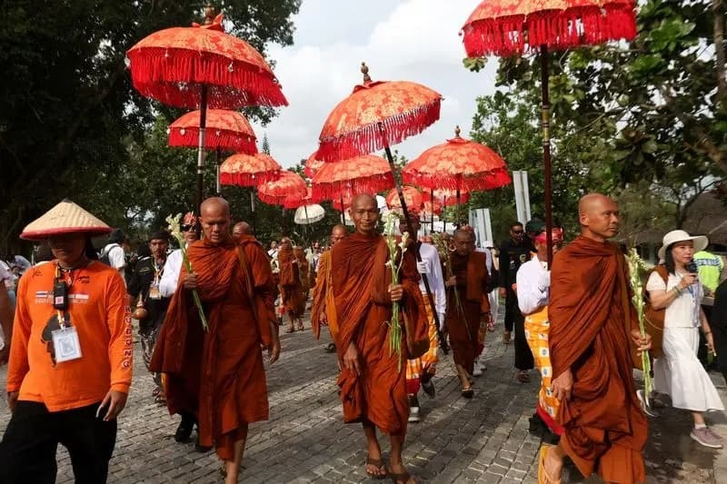 تصاویری از جشن میلاد بودا