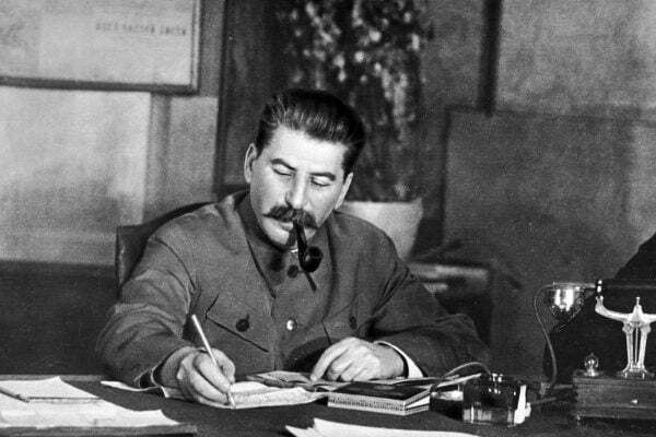 ژوزف استالین