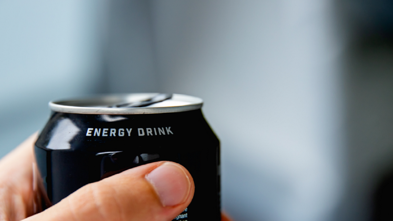 نتایج تکان دهنده درباره مصرف نوشیدنیهای انرژی زا نتایج تکان دهنده درباره مصرف نوشیدنیهای انرژی زا