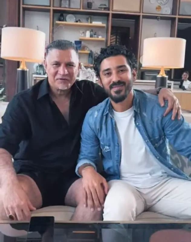 عکسی صمیمی از علی دایی در کنار رضا قوچاننژاد! عکسی صمیمی از علی دایی در کنار رضا قوچاننژاد!