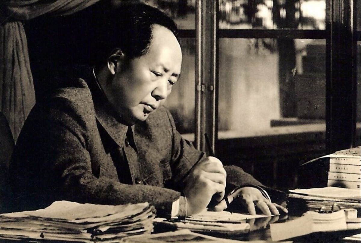 مائو تسه تونگ کیست؟ مائو تسه تونگ کیست؟