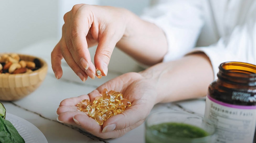 تب مکمل گرایی در جامعه تب مکمل گرایی در جامعه