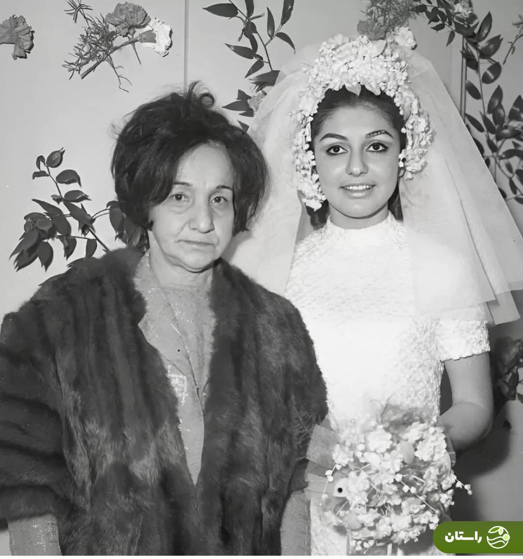 عکس/ گوگوش ۱۷ ساله با لباس عروس در کنار مادر شوهرش عکس/ گوگوش ۱۷ ساله با لباس عروس در کنار مادر شوهرش