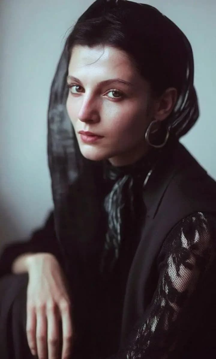 ژست اروپایی مهسا حجازی بازیگرسریال تاسیان ژست اروپایی مهسا حجازی بازیگرسریال تاسیان