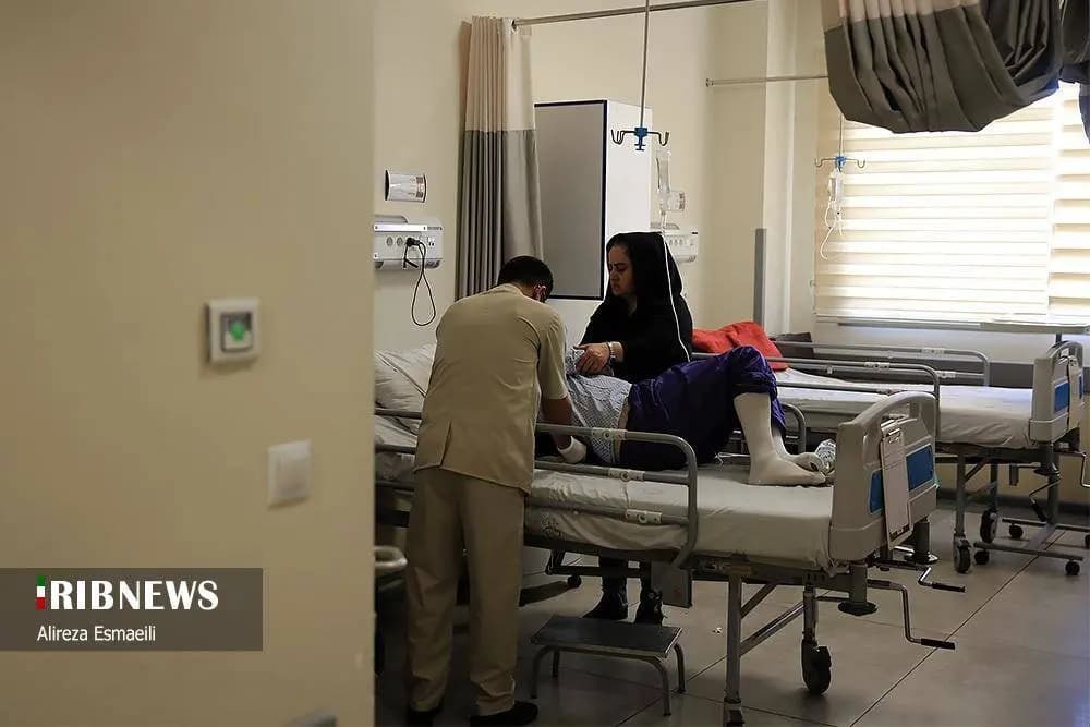 درمان مجروحان حملات رژیم صهیونیستی در تهران