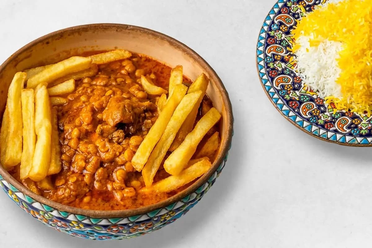 طرز تهیه خورش قیمه درباری؛ یک راز خوشمزه!