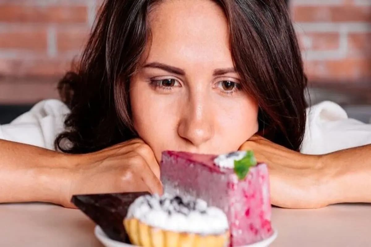بعد از غذا دِسر بخوریم یا نه؟